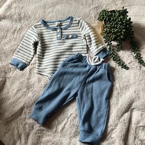 NWOT. Baby boy, two piece set